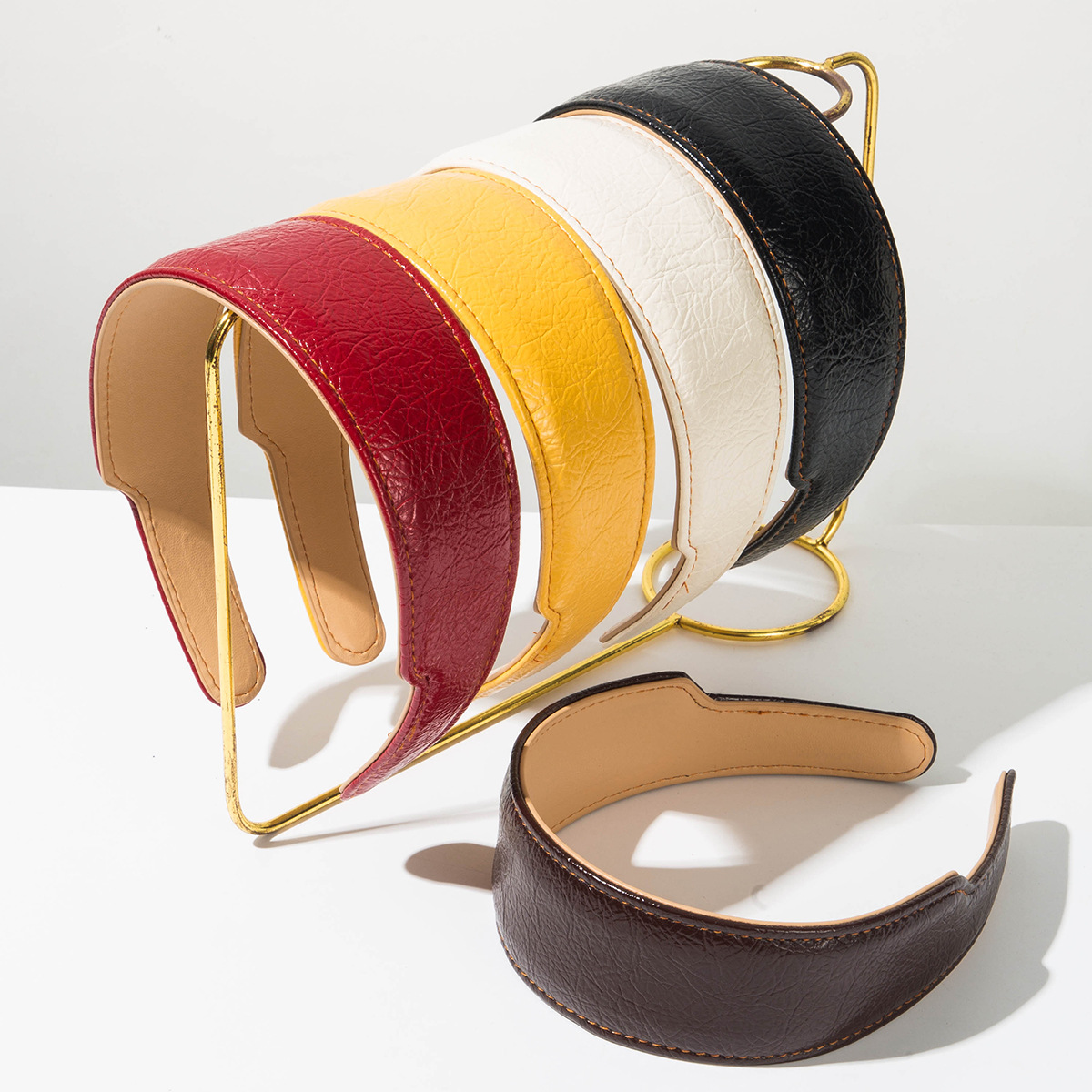 Ring Toss Outdoor - Elegant Korean Style Leather Hair Hoop