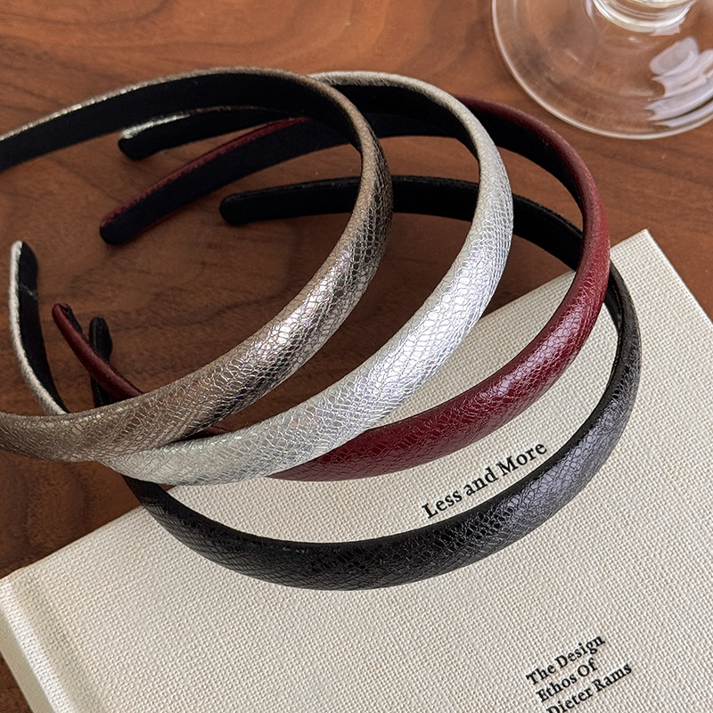 Vintage Red Leather Thin Headb - огляд і ціна Ring Toss Outdoor