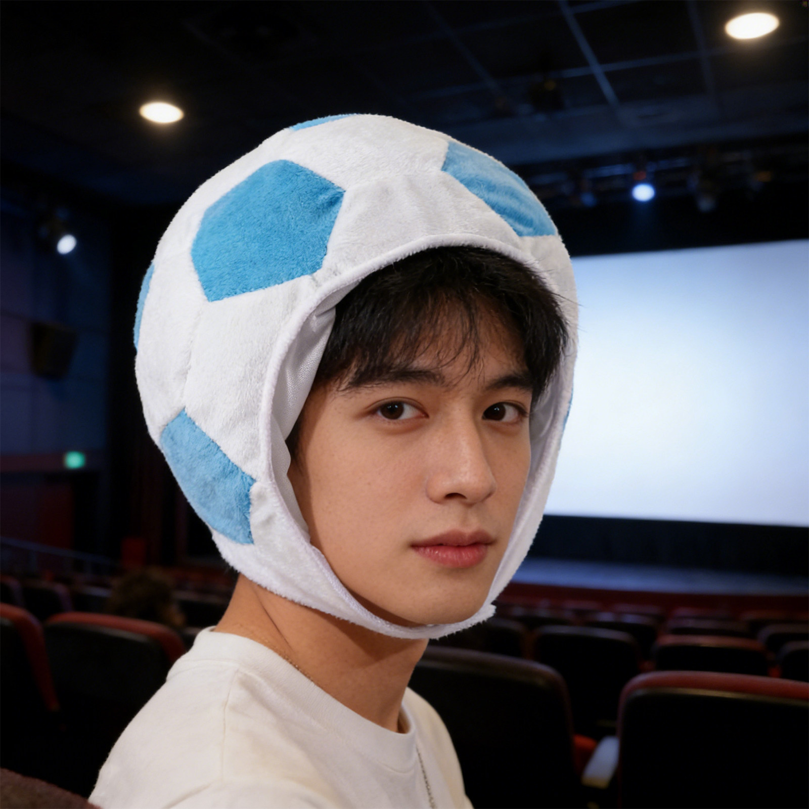 Blue Football Warm Hat Soccer  - огляд і ціна Party Games Competition