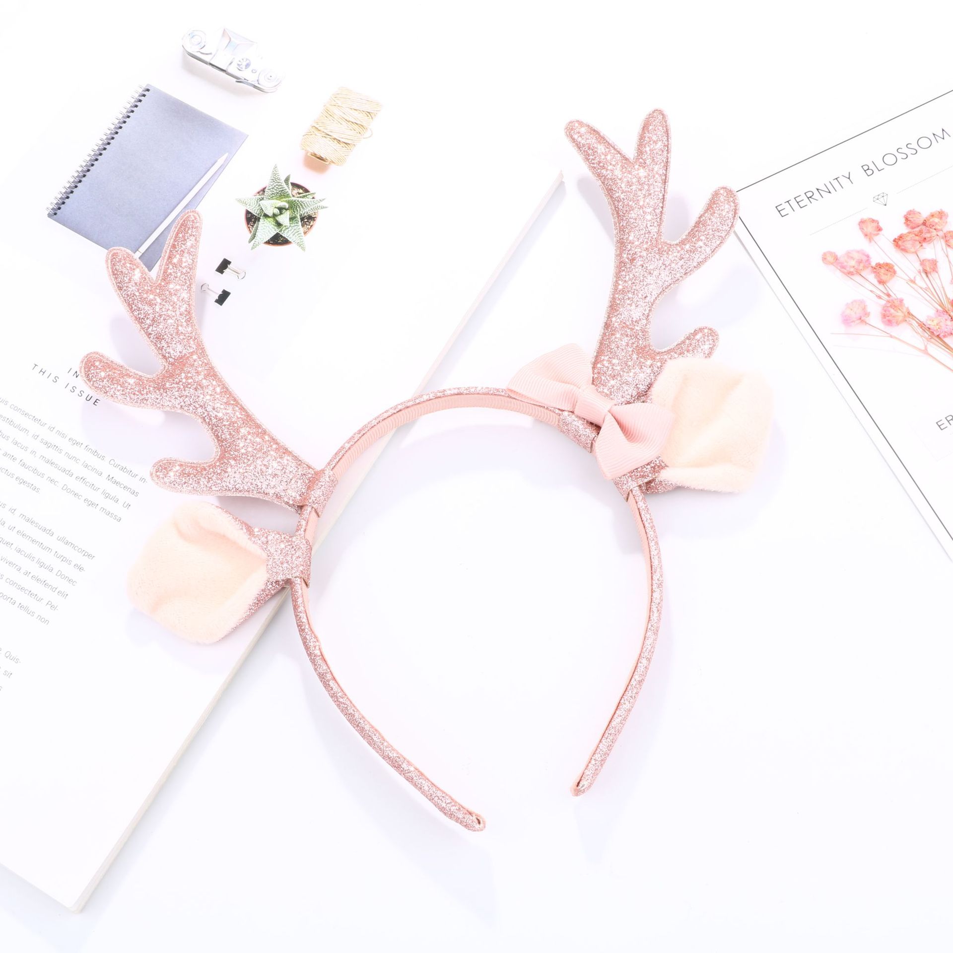 Cute Pink Glitter Reindeer Ant - огляд і ціна Ring Toss Outdoor